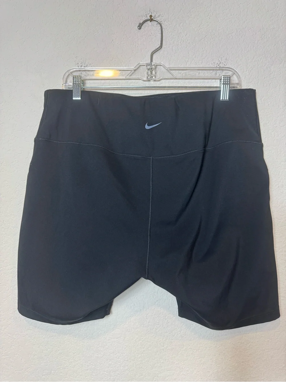 Nike Plus Size High-Rise Women's Bike Athletic Shorts with Side Pockets Black 2X